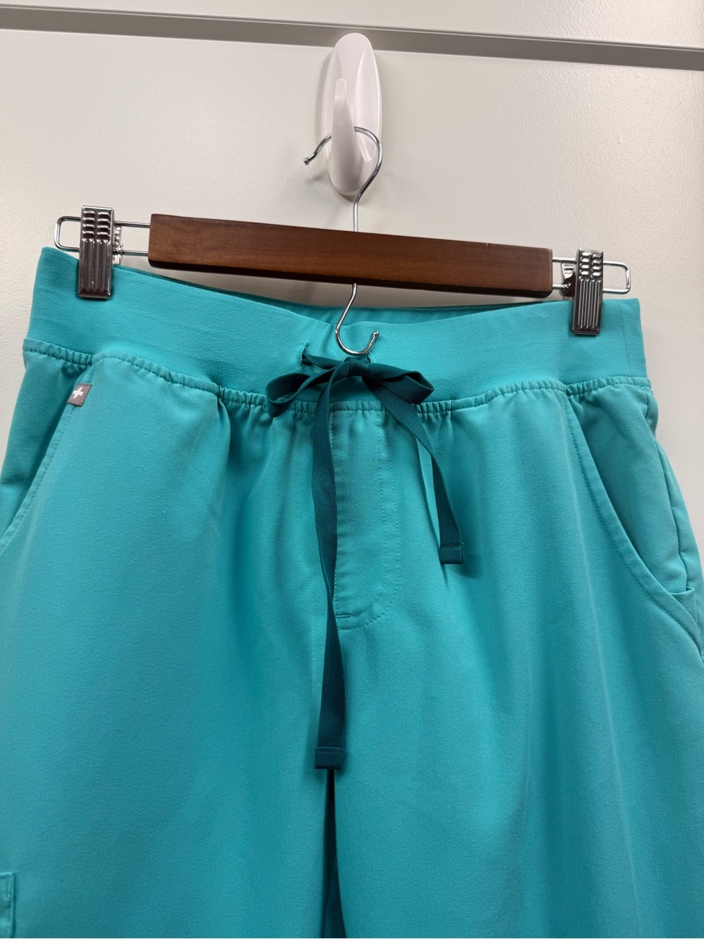 Figs Zamora Jogger Scrub Pant Turquoise Teal Blue Drawstring Medical Women's S - Picture 6 of 7